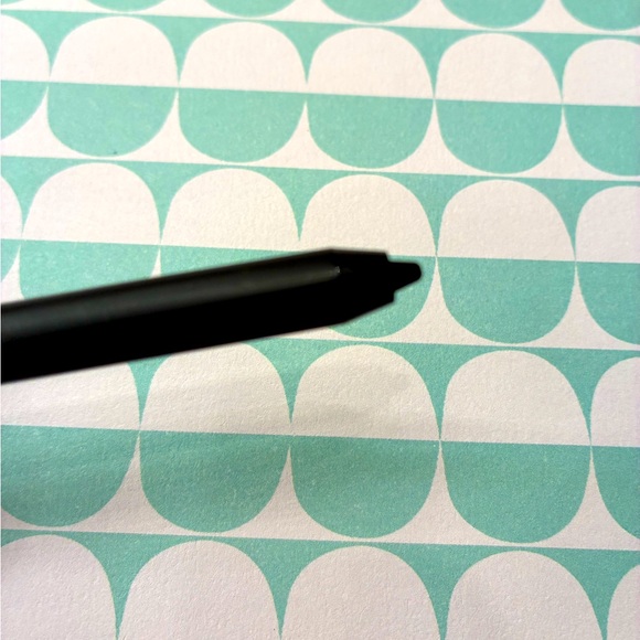 NARS Eyeliner in Via Veneto ( black ) - Picture 1 of 3